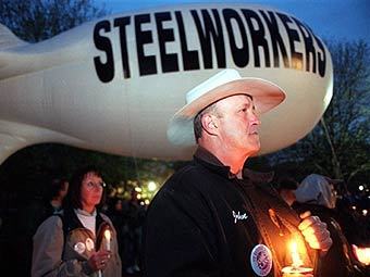  United Steelworkers.  AFP, 