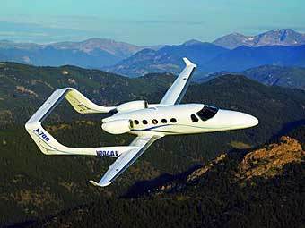 Самолет производства Adam Aircraft Industries. Фото с сайта businessjet.com