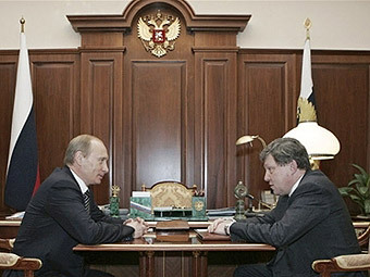 Владимир Путин и Григорий Явлинский. Фото AFP
