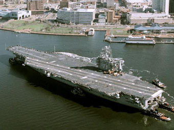 USS George Washington. Фото ВМС США