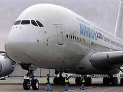 Airbus A380. Фото <a href=http://lenta.ru/info/afp.htm>AFP</a>