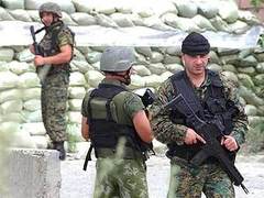 Грузинские военные. Фото <a href=http://lenta.ru/info/afp.htm>AFP</a>.
