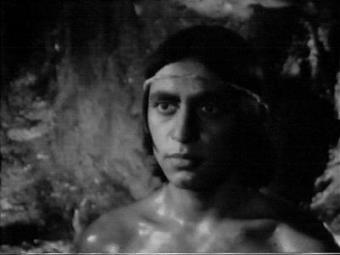 Пятница. Кадр из фильма Жана Саша "Приключения Робинзона Крузо" (1964) с сайта www.thechestnut.com
