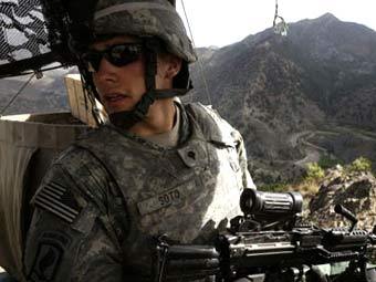 Американский военнослужащий на пакистанской границе. Фото ©AFP