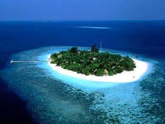Один из Мальдивских островов. Фото с сайта actualmaldives.com 