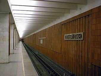 Платформа в московском метро. Фото Алексея Трошина, walks.ru