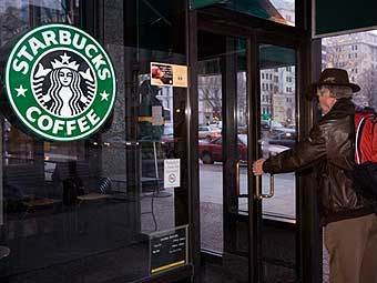 Кофейня Starbucks. Фото AFP