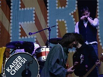 Kaiser Chiefs выпускают первый концертный DVD