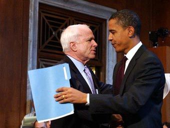 Джон Маккейн и Барак Обама. Фото (с)AFP