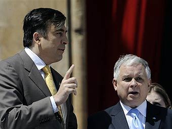 Михаил Саакашвили и Лех Качиньский. Архивное фото ©AFP