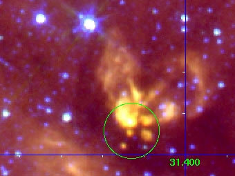 Исследованная учеными область G31.41+0.31. Фото телескопа Спитцер с сайта astro.wisc.edu Исследованная учеными область G31.41+0.31. Фото телескопа Спитцер с сайта astro.wisc.edu