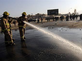 Пожарные на месте взрыва в Афганистане. Архивное фото ©AFP