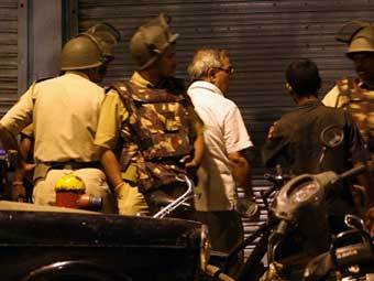 Полицейские на улицах Мумбаи. Фото ©AFP