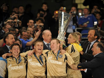 "" -    .  ©AFP