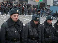 Московские милиционеры. Фото "Ленты.Ру"