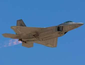 F-22 Raptor. ���� � ����� www.lockheedmartin.com