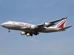 Boeing 747 ������������ Air India. ���� ������������ Arpingstone � ����� wikipedia.org