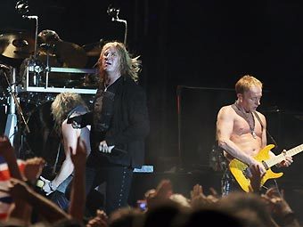 Def Leppard и Poison отправятся в совместный тур