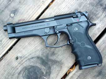 Пистолет Beretta 92FS. Фото с сайта www.calguns.net