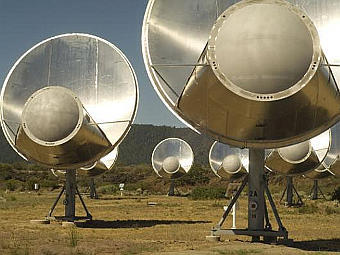 Система радиотелескопов Allen Telescope Array. Фото с сайта setiathome.berkeley.edu