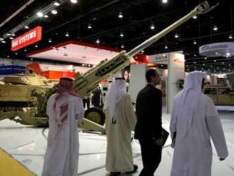 Выставка вооружений IDEX-2009 в Абу-Даби. Фото &copy;AFP