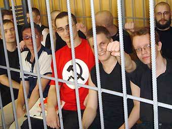 Активисты НБП в зале суда, фото с сайта nbp-info.ru 