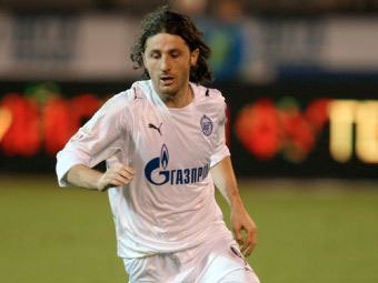  .    fc-zenit.ru