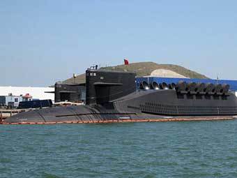 Подводная лодка проекта 094 Jin. Фото с сайта www.military-today.com