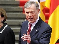 ������ �������� ������������ ����� ������������� �������