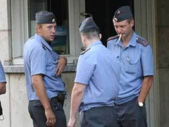 Московские милиционеры. Фото (c)AFP