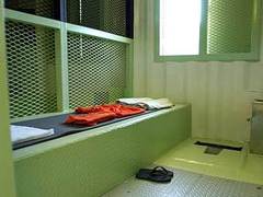 Камера в тюрьме Гуантанамо. Фото с сайта defenselink.mil