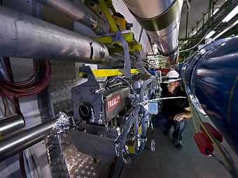 ��������� ���������� �����������. ���� �����-������ CERN
