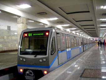 Поезд "Русич". Фото пользователя FanTrans с сайта wikipedia.org 
