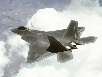 ������� ����� ������ ����������� F-22 � ������ ���������� ��������