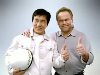 Джеки Чан и Евгений Касперский в рекламном ролике "Лаборатории Касперского"