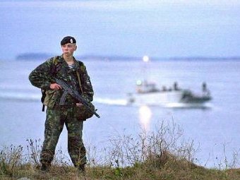 Военнослужащий украинской армии. Фото Reuters Военнослужащий украинской армии. Фото Reuters