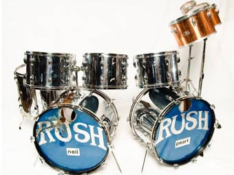 Ударную установку барабанщика Rush продали на eBay