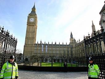 Вид на здание парламента Великобритании. Фото (c)AFP Вид на здание парламента Великобритании. Фото (c)AFP