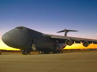Самолет C-5 Galaxy. Фото ВВС США.