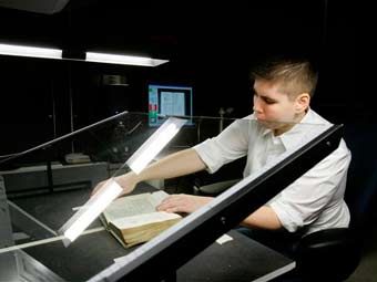 ������������ ���� ��� Google Books. ���� &copy;AP