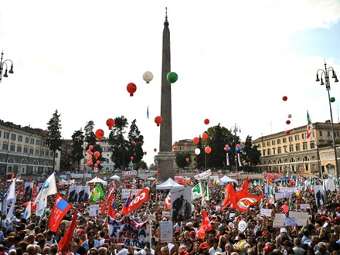 Демонстранция в поддержку свободы СМИ в Риме. Фото ©AFP