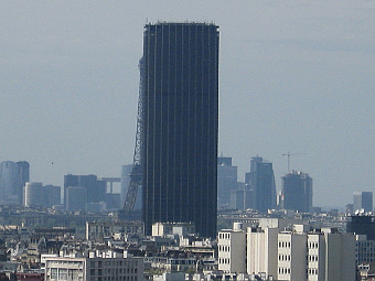 Montparnasse Tower. ���� ������������ Escherichia coli � ����� wikipedia.org
