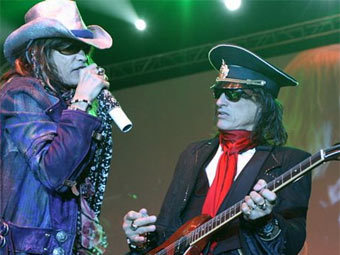 ������ ������ � ��� �����. �������� ���� � ������������ ����� Aerosmith