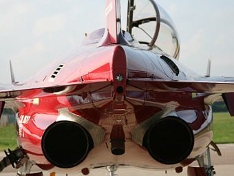 Aermacchi M-346. ���� � ����� aermacchi.it
