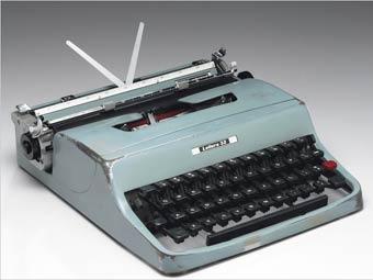 Lettera 32  .    Christie's