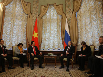 Встреча глав правительств Вьетнама и России в Москве. Фото с сайта premier.gov.ru