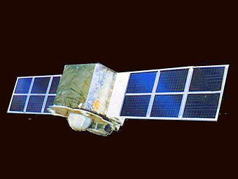 Спутник Feng Yun 1C, сбитый китайской ракетой в 2007 году. Трехмерная модель с сайта fas.org