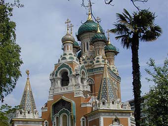 Свято-Николаевский храм в Ницце. Фото пользователя BertS с сайта wikipedia.org