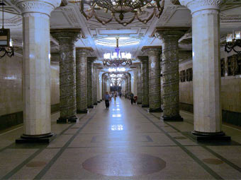 Станция петербургского метро. Фото пользователя MatthiasKabel с сайта wikipedia.org
