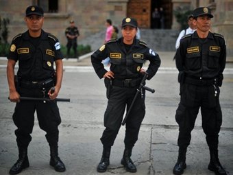 Глава полиции Гватемалы арестован за связь с наркомафией